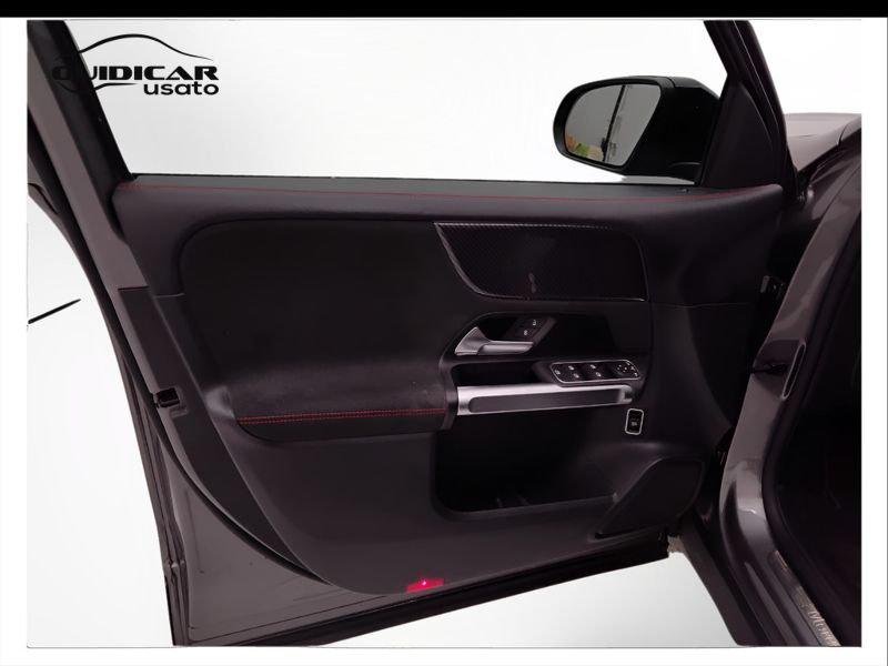 GuidiCar - Mercedes GLB 2022 GLB 200 d Sport Plus auto Usato