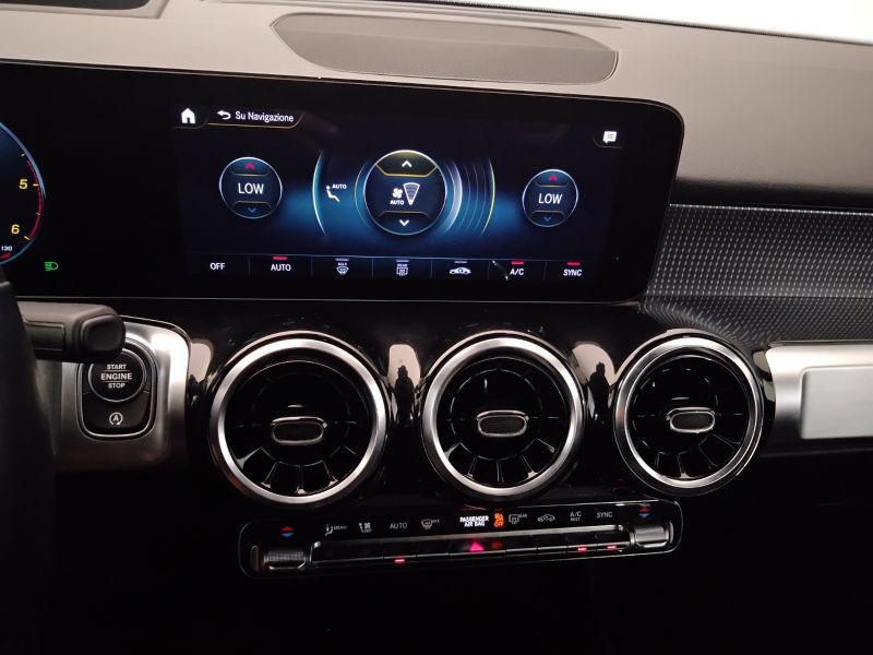 GuidiCar - Mercedes GLB 2022 GLB 200 d Sport Plus auto Usato