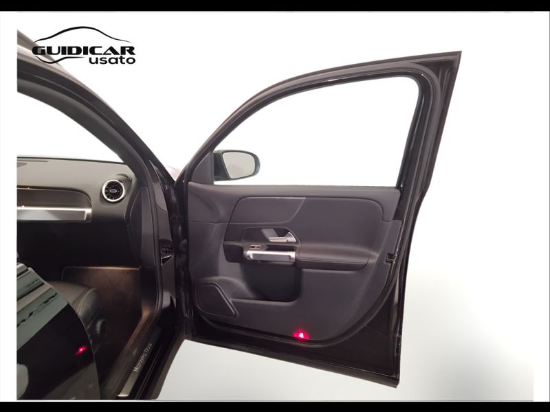 GuidiCar - Mercedes GLB 2022 GLB 200 d Sport Plus auto Usato