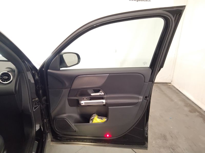 GuidiCar - Mercedes GLB 2022 GLB 200 d Sport Plus auto Usato