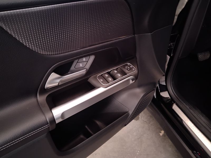 GuidiCar - Mercedes GLB 2022 GLB 200 d Sport Plus auto Usato