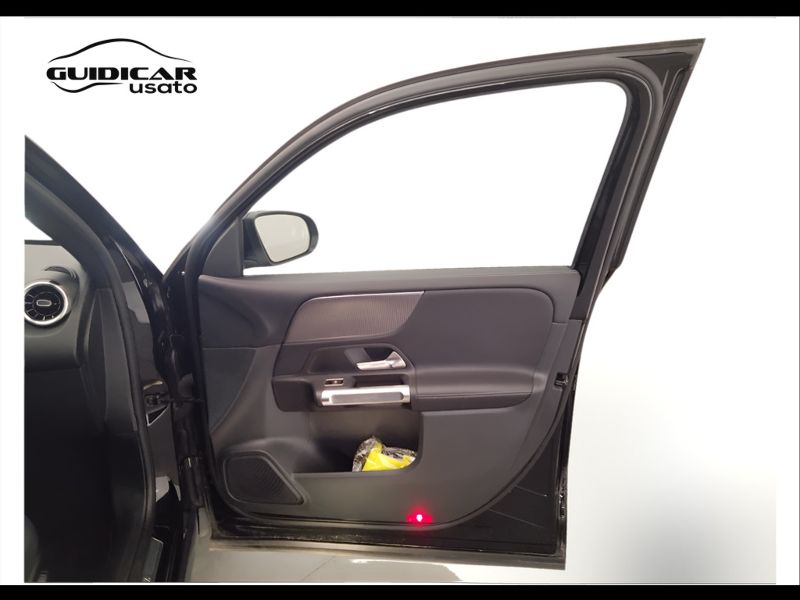 GuidiCar - Mercedes GLB 2022 GLB 200 d Sport Plus auto Usato