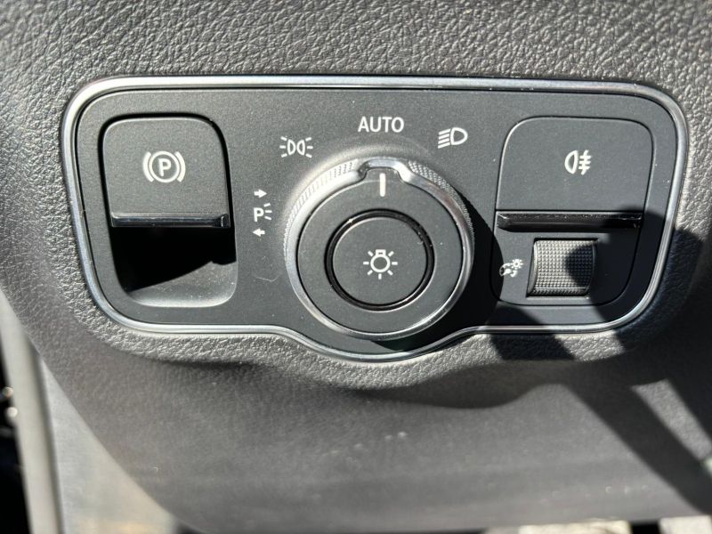 GuidiCar - Mercedes GLB 2022 GLB 200 d Sport Plus auto Usato