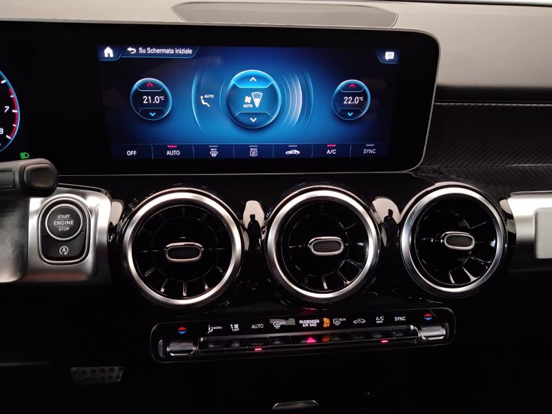 GuidiCar - Mercedes GLB 2021 GLB 200 Premium auto Usato
