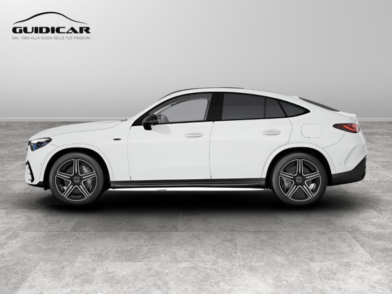 GuidiCar - MERCEDES BENZ GLC coupè 1 GLC 300 de 4MATIC Plug-in hybrid Coupe AMG Line PREMIUM Nuovo