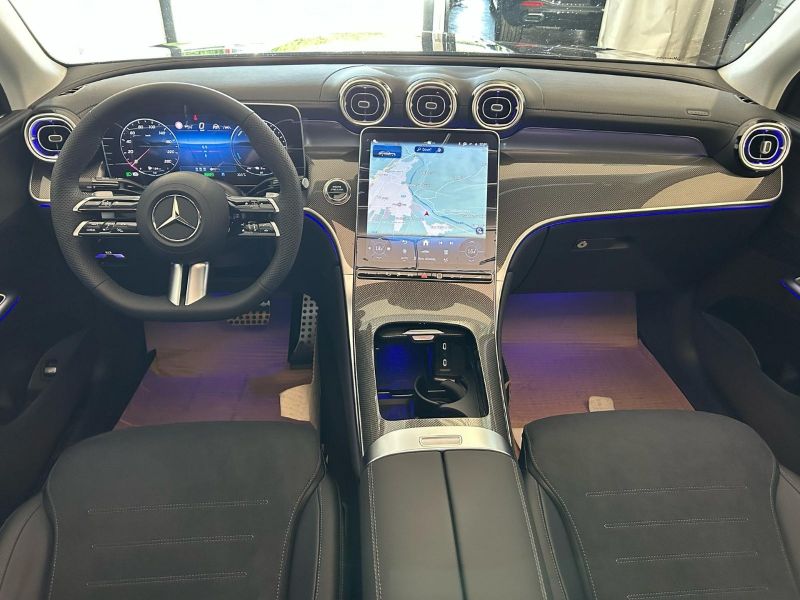 GuidiCar - MERCEDES BENZ GLC coupè 1 GLC 300 de 4MATIC Plug-in hybrid Coupe AMG Line PREMIUM TECH Nuovo