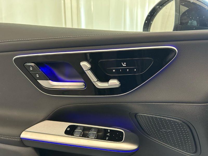 GuidiCar - MERCEDES BENZ GLC coupè 1 GLC 300 de 4MATIC Plug-in hybrid Coupe AMG Line PREMIUM TECH Nuovo