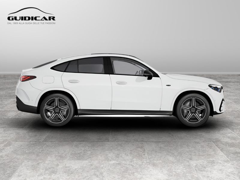 GuidiCar - MERCEDES BENZ GLC coupè 1 GLC 300 de 4MATIC Plug-in hybrid Coupe AMG Line PREMIUM Nuovo
