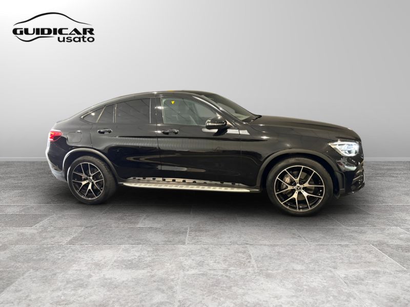 GuidiCar - Mercedes GLC 2022 GLC Coupe 220 d Premium 4matic auto Usato