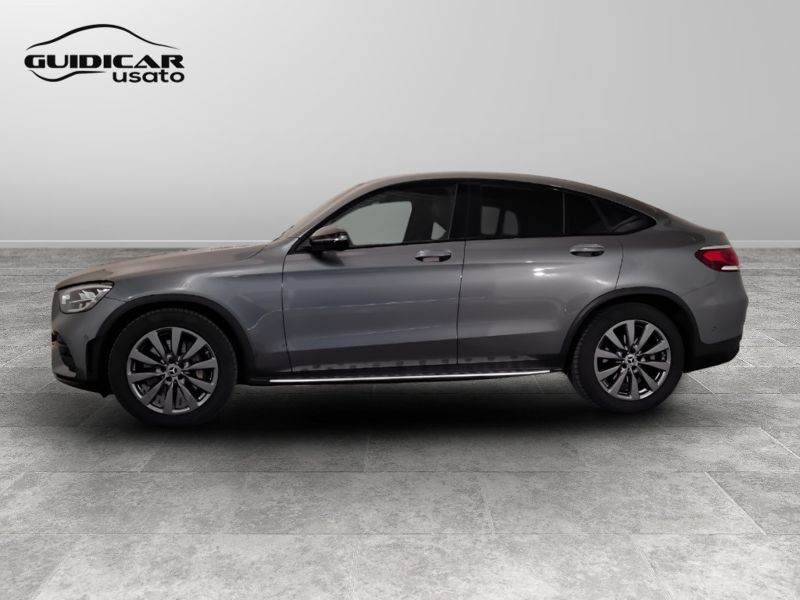 GuidiCar - Mercedes GLC 2022 GLC Coupe 300 de phev (eq-power) Night Edition 4matic auto Usato