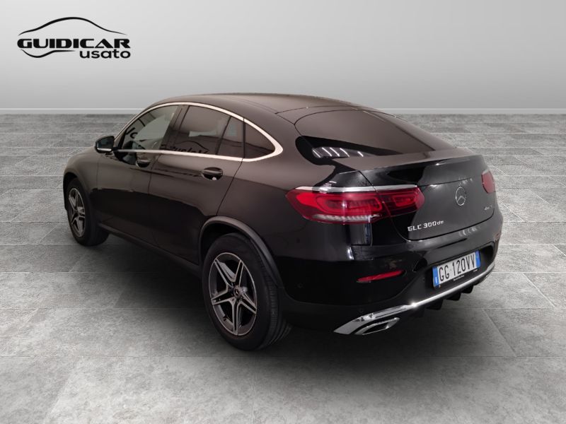 GuidiCar - Mercedes GLC 2021 GLC Coupe 300 de plug in hybrid (de eq-power) Premium 4matic auto Usato