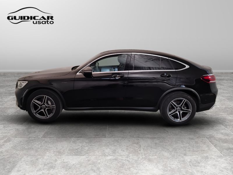 GuidiCar - Mercedes GLC 2021 GLC Coupe 300 de plug in hybrid (de eq-power) Premium 4matic auto Usato