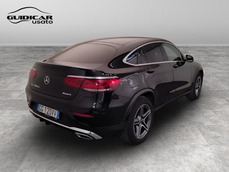 GuidiCar - Mercedes GLC 2021 GLC Coupe 300 de plug in hybrid (de eq-power) Premium 4matic auto Usato