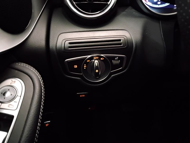 GuidiCar - Mercedes GLC 2021 GLC Coupe 300 de plug in hybrid (de eq-power) Premium 4matic auto Usato