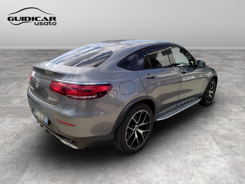 GuidiCar - Mercedes GLC 2022 GLC Coupe 300 de plug in hybrid (de eq-power) Premium 4matic auto Usato