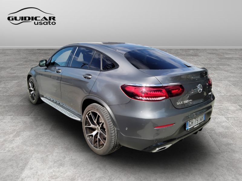 GuidiCar - Mercedes GLC 2022 GLC Coupe 300 de plug in hybrid (de eq-power) Premium 4matic auto Usato