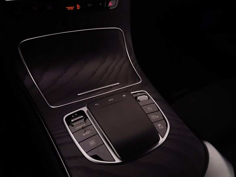 GuidiCar - Mercedes GLC 2022 GLC Coupe 300 de plug in hybrid (de eq-power) Premium 4matic auto Usato