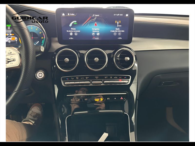 GuidiCar - Mercedes GLC 2022 GLC Coupe 300 de plug in hybrid (de eq-power) Premium 4matic auto Usato