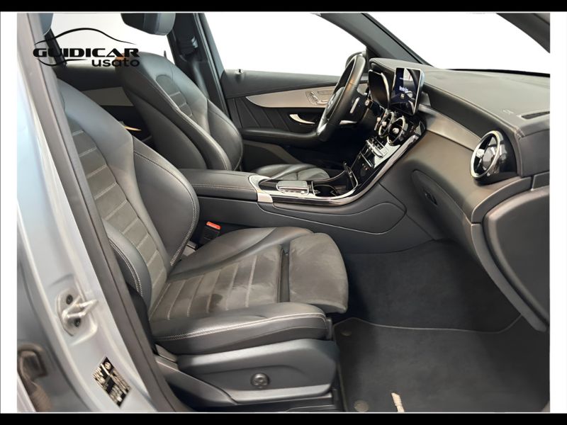 GuidiCar - Mercedes GLC 2022 GLC Coupe 300 de plug in hybrid (de eq-power) Premium 4matic auto Usato