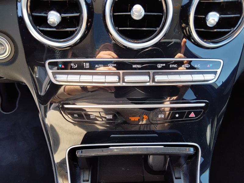 GuidiCar - Mercedes GLC 2022 GLC 220 d Premium 4matic auto Usato