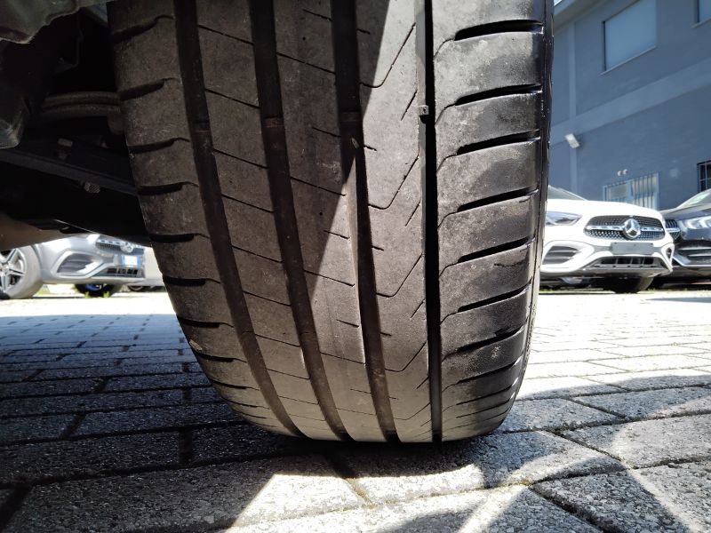 GuidiCar - Mercedes GLC 2022 GLC 220 d Premium 4matic auto Usato