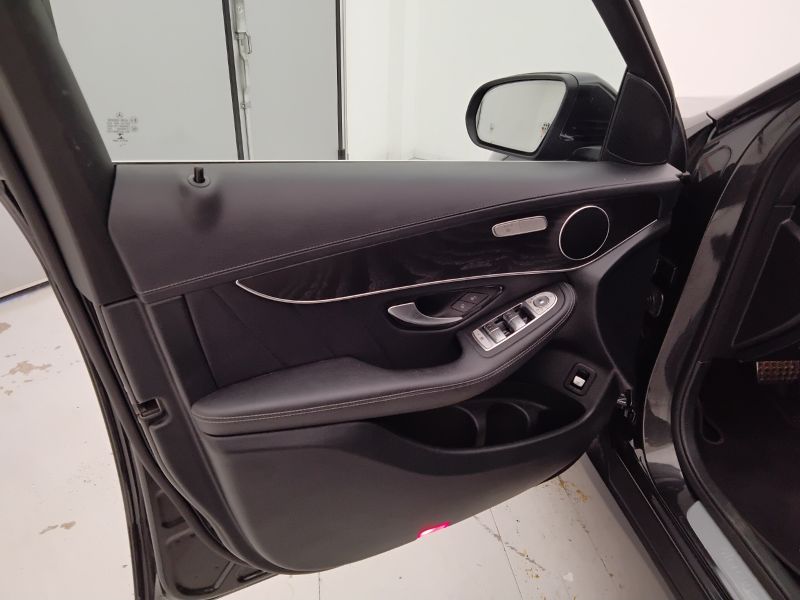 GuidiCar - Mercedes GLC 2020 GLC 300 d Premium 4matic auto Usato