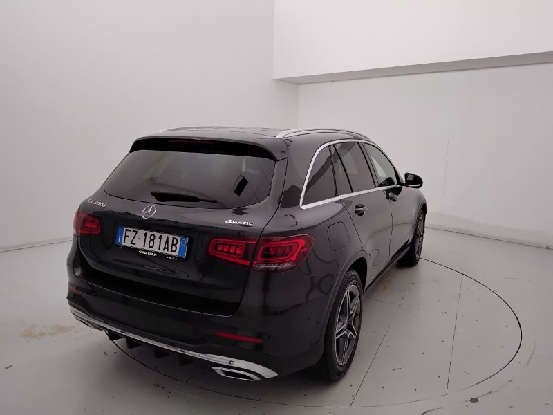 GuidiCar - Mercedes GLC 2020 GLC 300 d Premium 4matic auto Usato