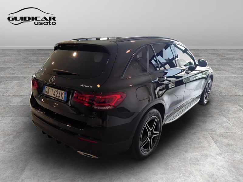 GuidiCar - Mercedes GLC 2022 GLC 300 de plug-in hybrid (de eq-power) Premium 4matic auto Usato