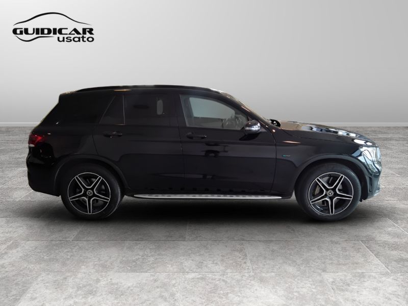 GuidiCar - Mercedes GLC 2022 GLC 300 de plug-in hybrid (de eq-power) Premium 4matic auto Usato