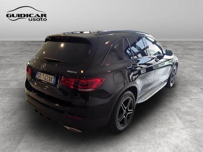 GuidiCar - Mercedes GLC 2022 GLC 300 de plug-in hybrid (de eq-power) Premium 4matic auto Usato