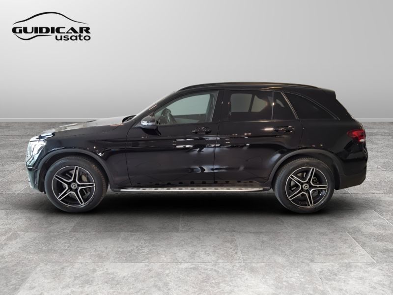 GuidiCar - Mercedes GLC 2022 GLC 300 de plug-in hybrid (de eq-power) Premium 4matic auto Usato