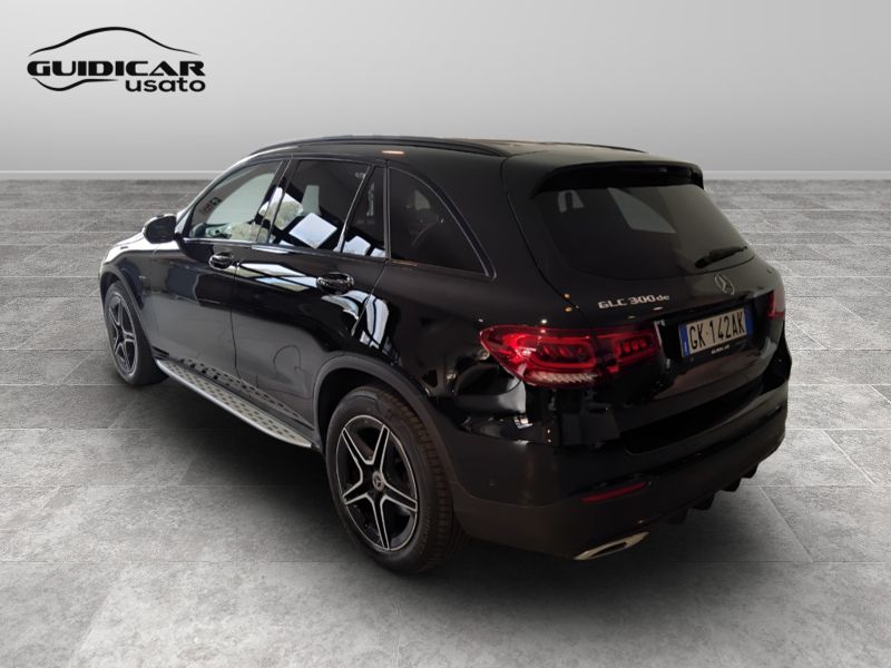 GuidiCar - Mercedes GLC 2022 GLC 300 de plug-in hybrid (de eq-power) Premium 4matic auto Usato