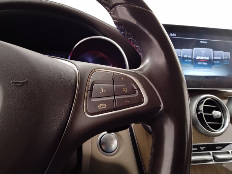 GuidiCar - Mercedes GLC 2018 GLC 220 d Executive 4matic auto Usato