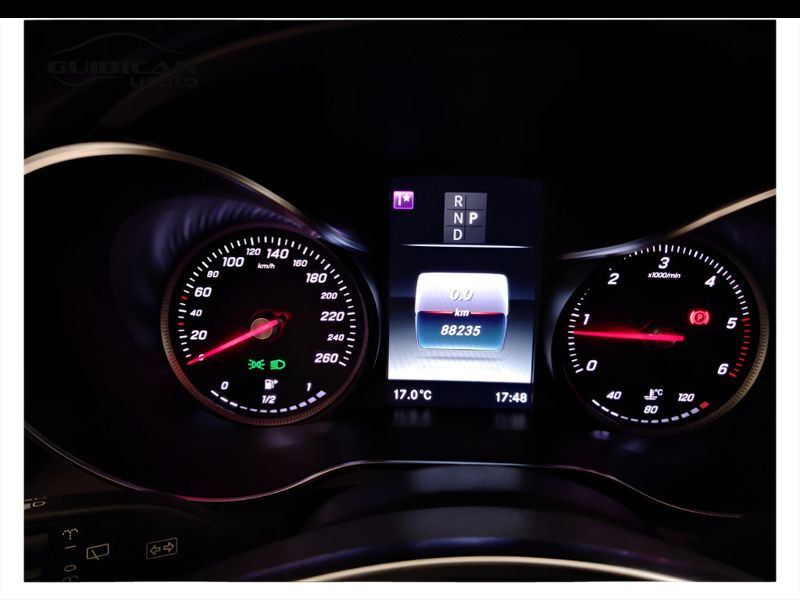 GuidiCar - Mercedes GLC 2017 GLC 220 d Premium 4matic auto Usato