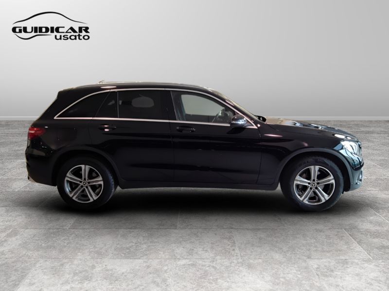 GuidiCar - Mercedes GLC 2017 GLC 250 d Sport 4matic auto Usato