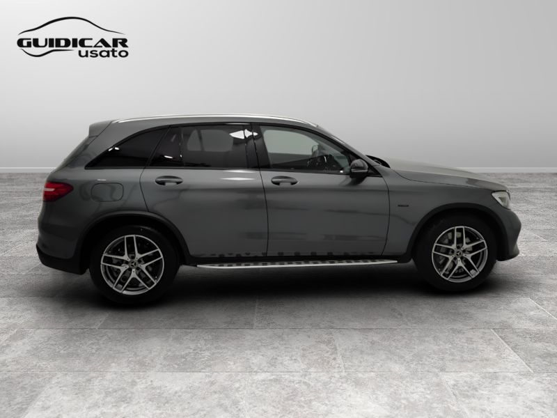 GuidiCar - Mercedes GLC 2018 GLC 350e Premium 4matic auto Usato