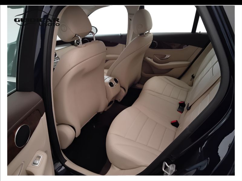 GuidiCar - Mercedes GLC 2018 GLC 350e Premium 4matic auto Usato