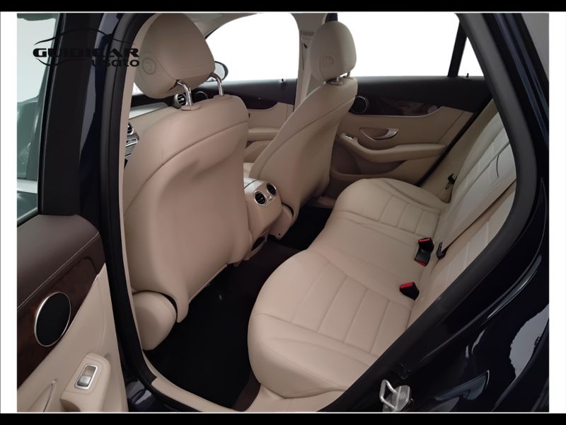 GuidiCar - Mercedes GLC 2018 GLC 350e Premium 4matic auto Usato