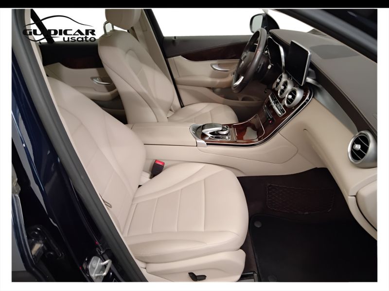 GuidiCar - Mercedes GLC 2018 GLC 350e Premium 4matic auto Usato