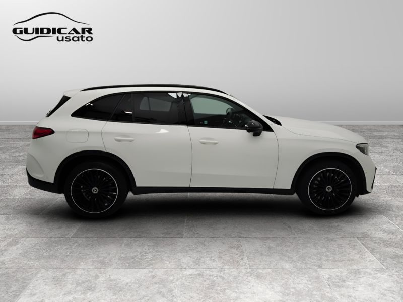 GuidiCar - Mercedes GLC 2022 GLC 220d mhev AMG Advanced 4matic auto Usato