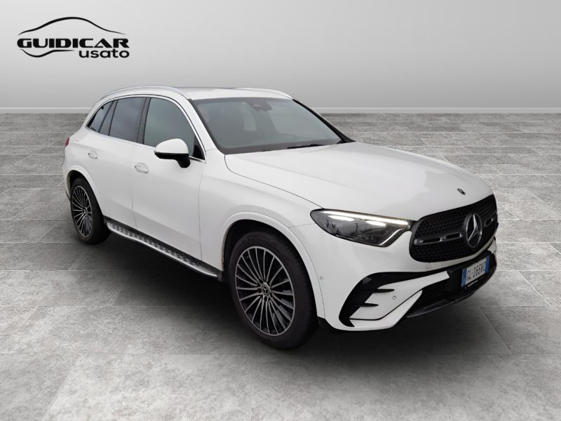 GuidiCar - Mercedes GLC 2023 GLC 220d mhev AMG Premium 4matic auto Usato