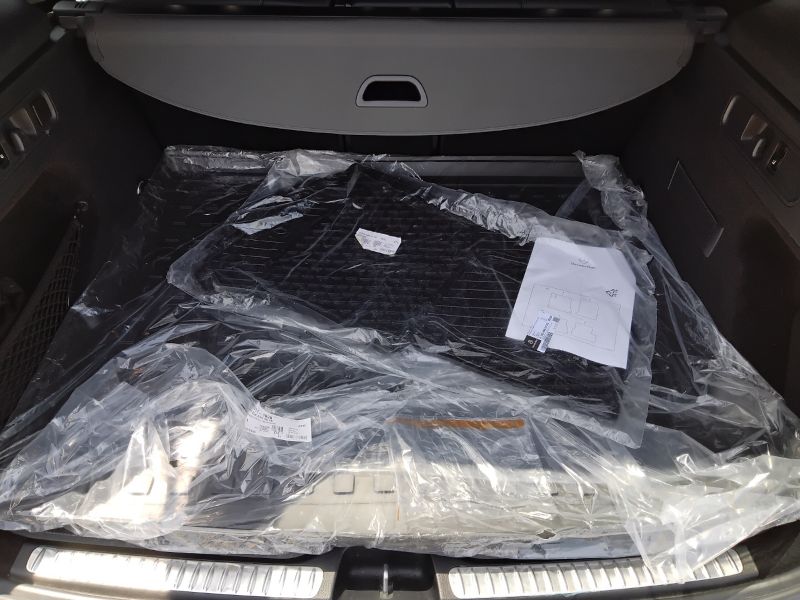 GuidiCar - Mercedes GLC 2023 GLC 220d mhev AMG Premium 4matic auto Usato