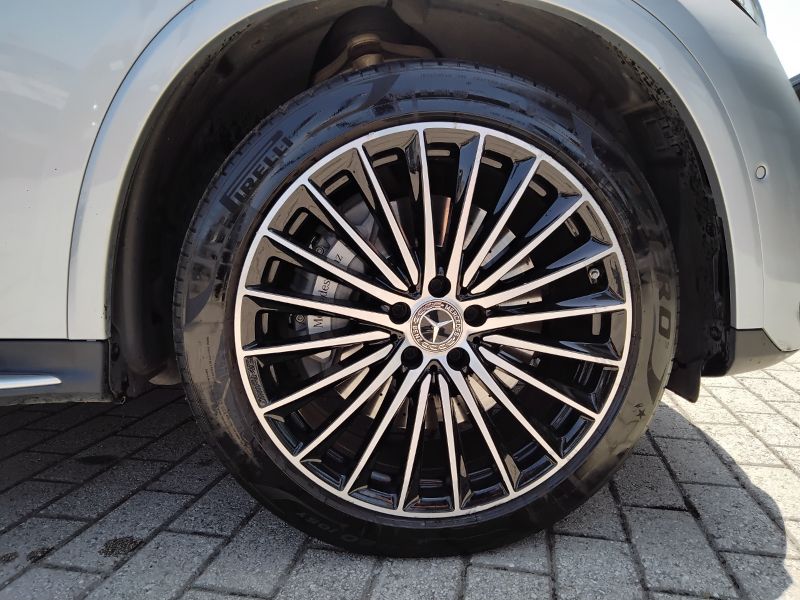 GuidiCar - Mercedes GLC 2023 GLC 220d mhev AMG Premium 4matic auto Usato