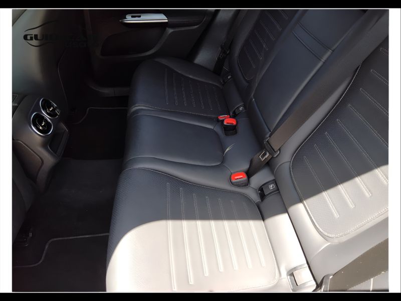 GuidiCar - Mercedes GLC 2023 GLC 220d mhev AMG Premium 4matic auto Usato