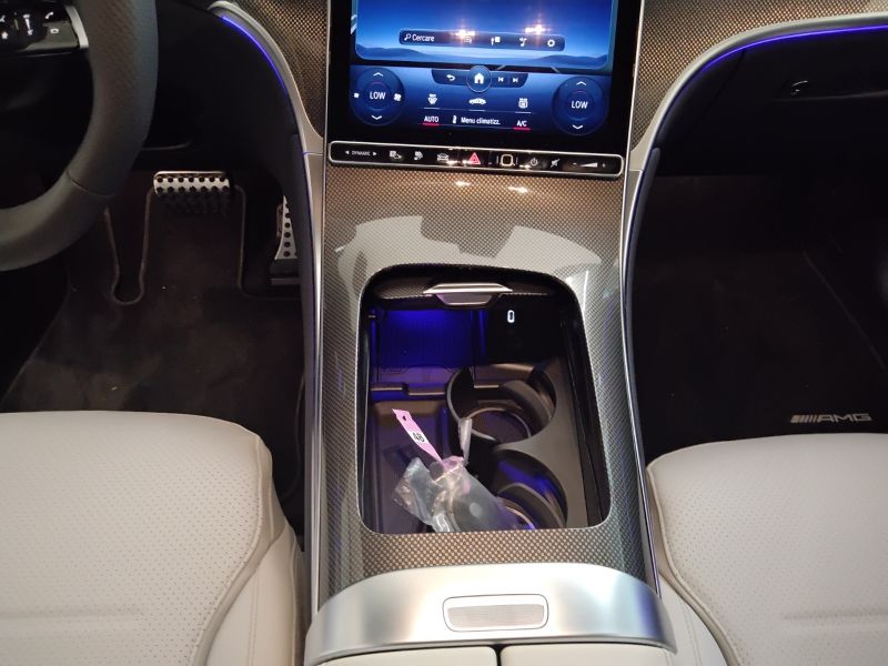 GuidiCar - Mercedes GLC 2023 GLC 300 de phev AMG Premium 4matic auto Aziendale