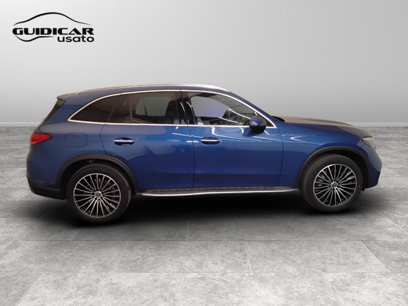 GuidiCar - Mercedes GLC 2023 GLC 300 de phev AMG Premium 4matic auto Aziendale
