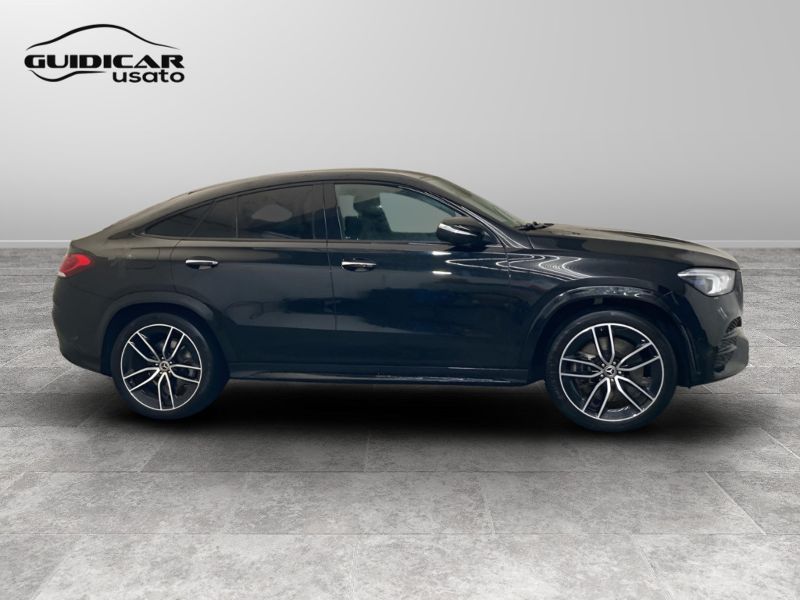 GuidiCar - Mercedes Classe M - GLE 2022 GLE Coupe 350 de phev (e eq-power) Premium 4matic auto Usato