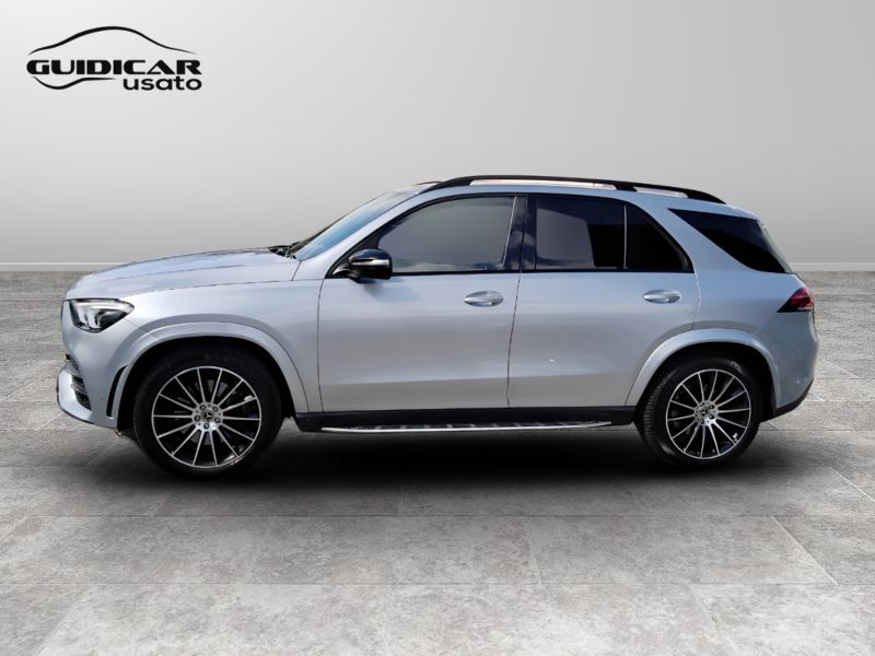 GuidiCar - Mercedes Classe M - GLE 2022 GLE 300 d mhev Premium 4matic auto Usato
