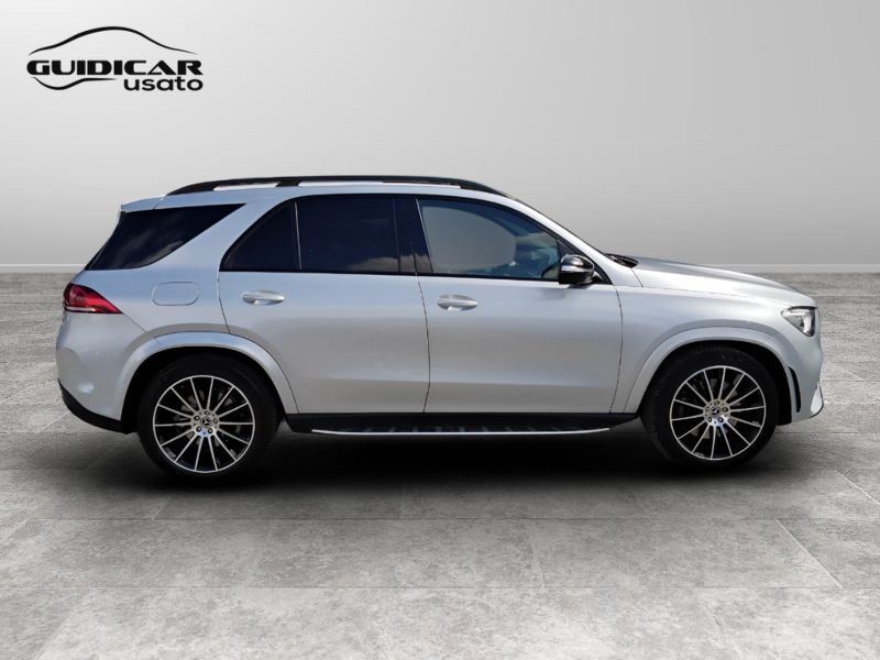 GuidiCar - Mercedes Classe M - GLE 2022 GLE 300 d mhev Premium 4matic auto Usato
