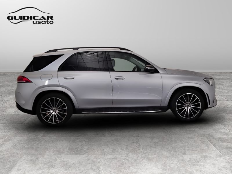 GuidiCar - Mercedes Classe M - GLE 2023 GLE 300 d mhev Premium 4matic auto Usato